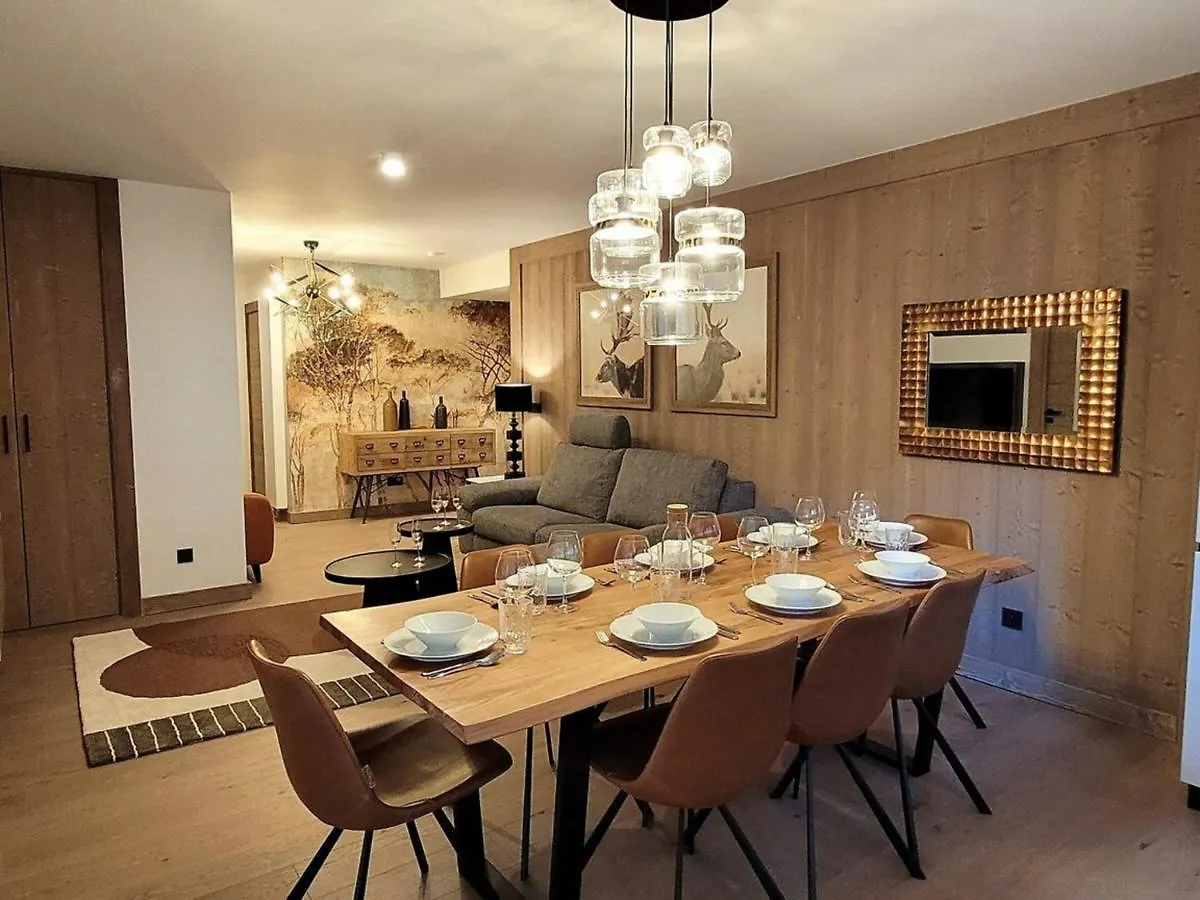 Appartement Central Tout Confort Avec Grande Terrasse, Wifi, Parking, 8 Personnes - Fr-1-598-99 Les Gets